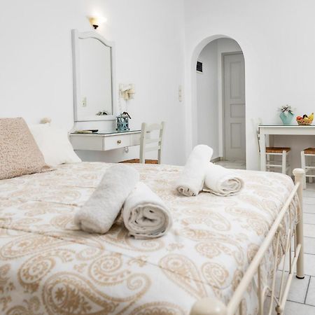Depis Studios & Apartments Naxos City 外观 照片